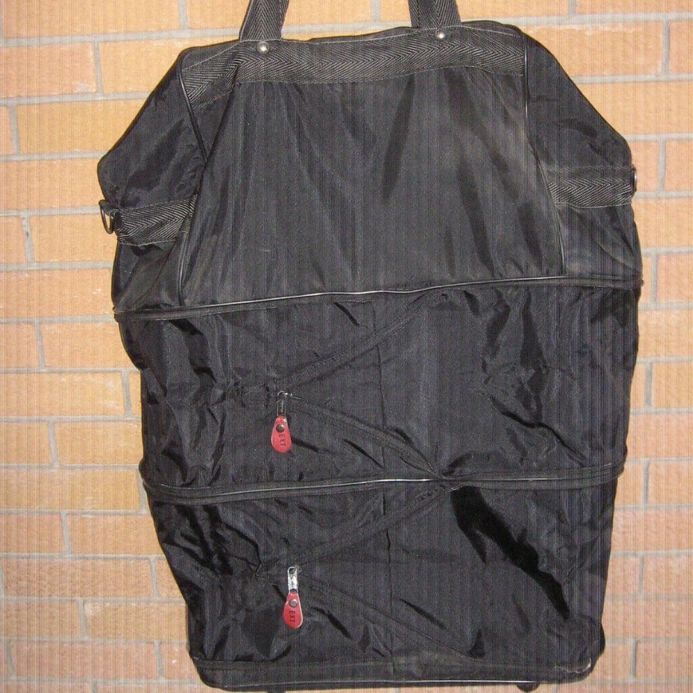 Stradellina Luggage Bag On Wheels